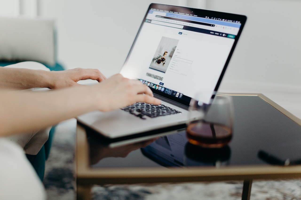 GoDaddy website builder