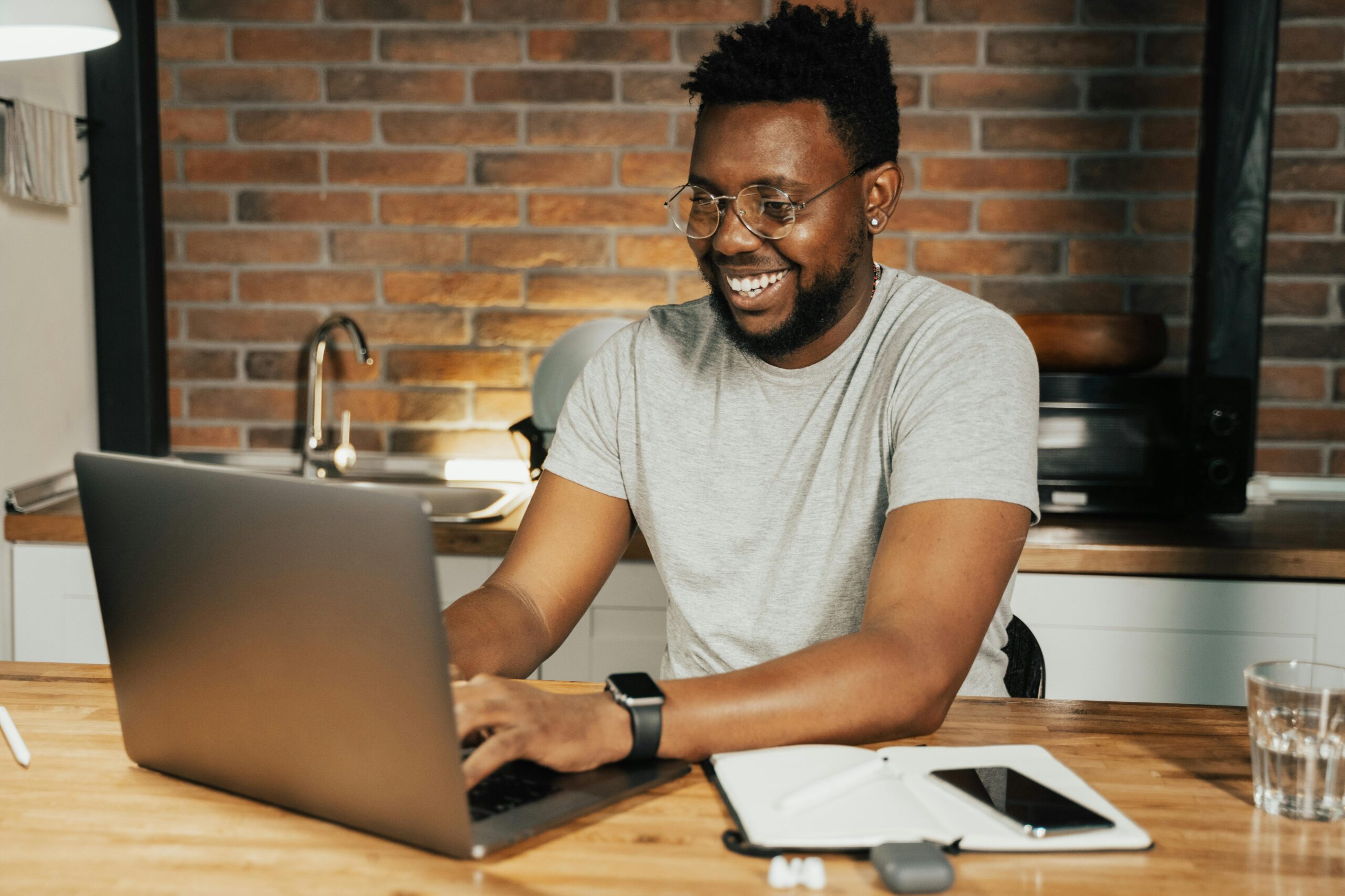 How to Start an Online Shoe Business in Nigeria
